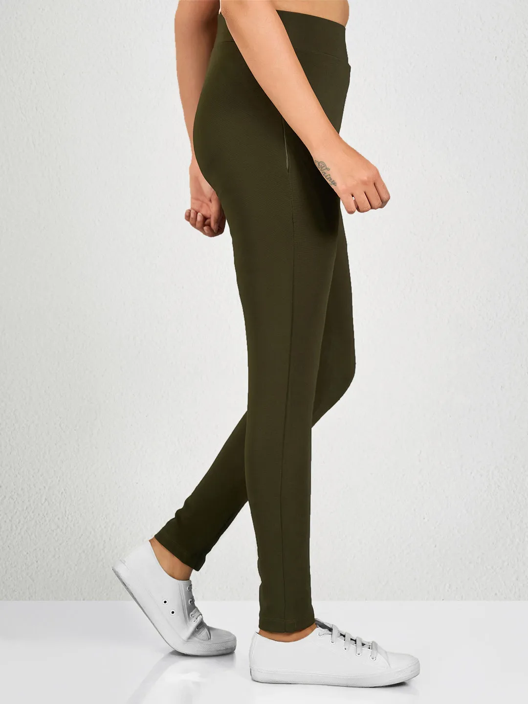 Dark Green Solid Yoga Pants