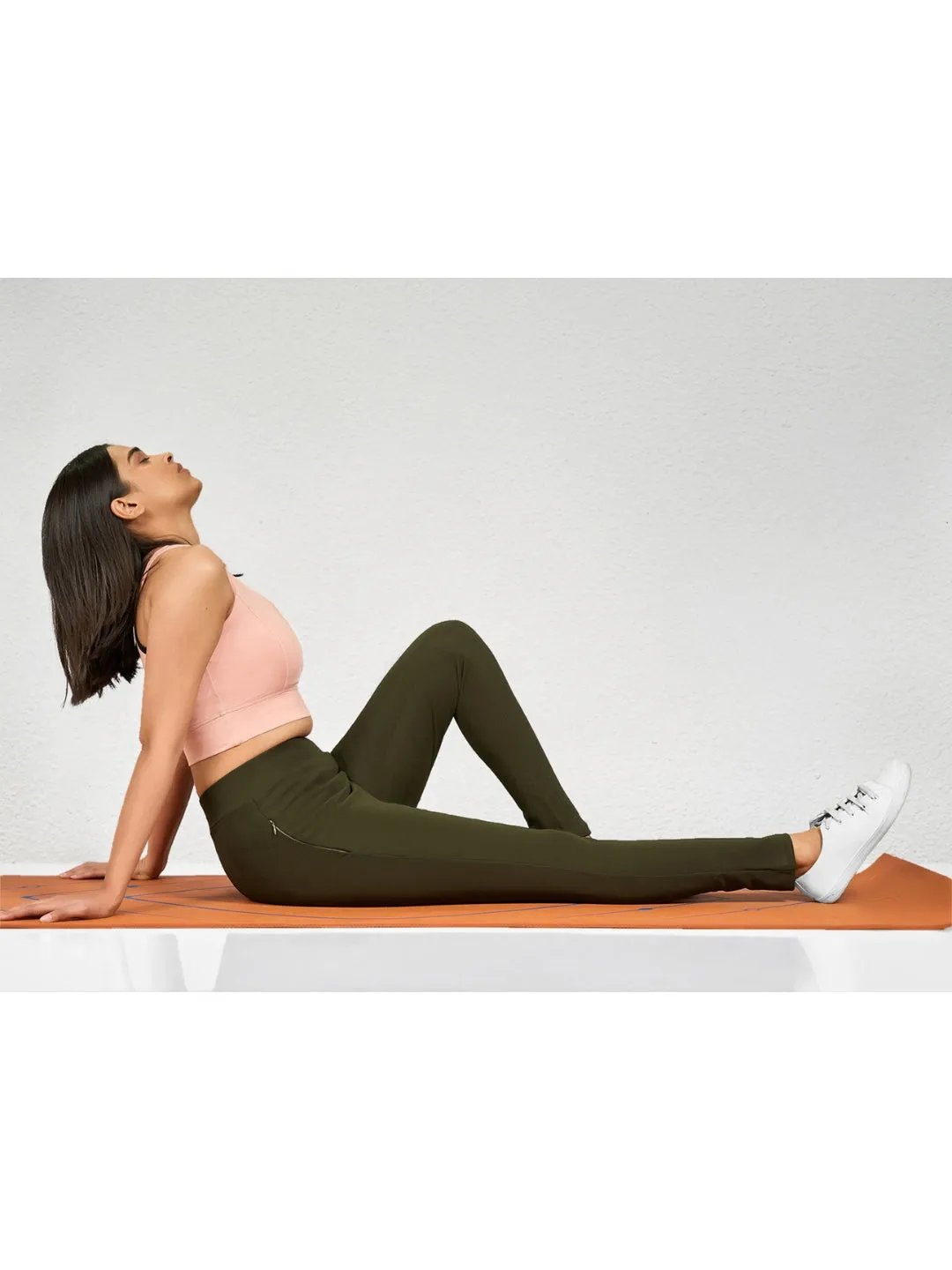 Dark Green Solid Yoga Pants